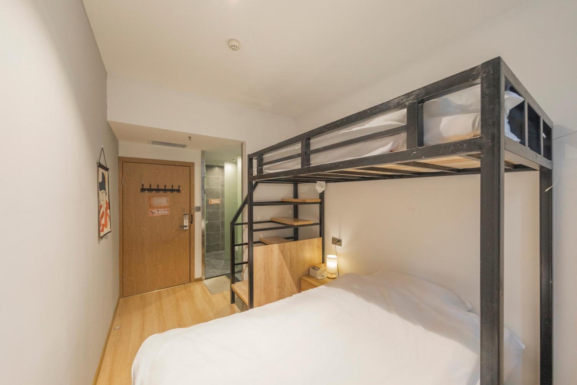 Fangorn Hostel Chongqing Eksteriør billede