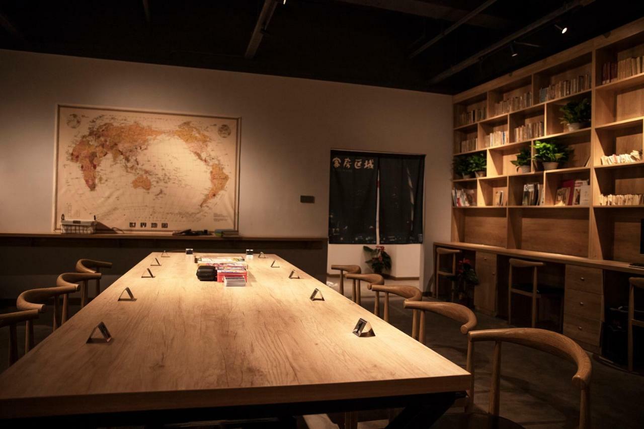 Fangorn Hostel Chongqing Eksteriør billede